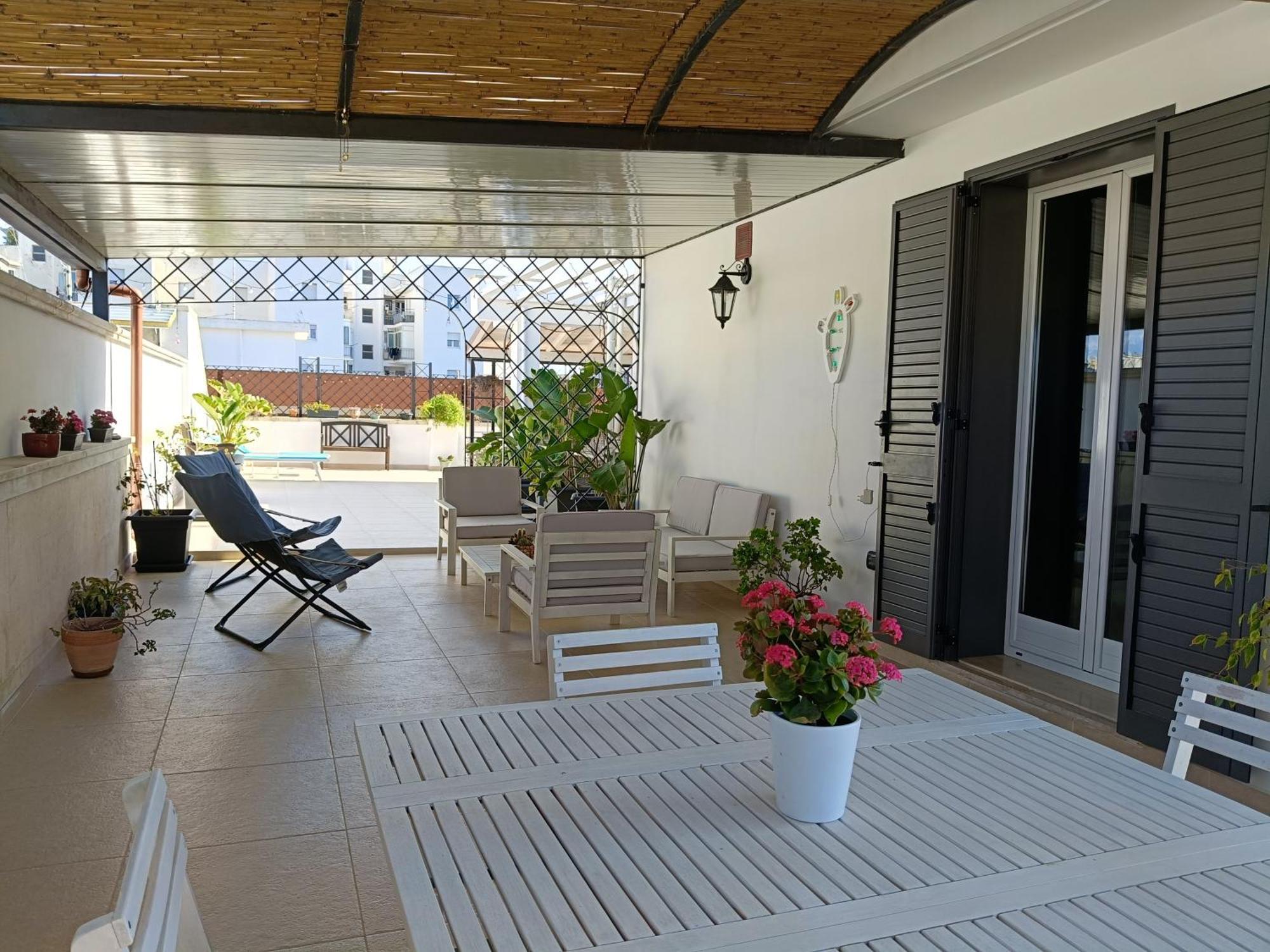 Terrazza 44 Apartment Lecce Exterior photo